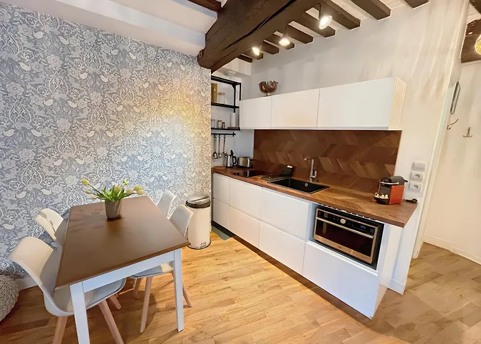 Coeur De Caen, Charme Ancien & Confort Moderne アパート カーン